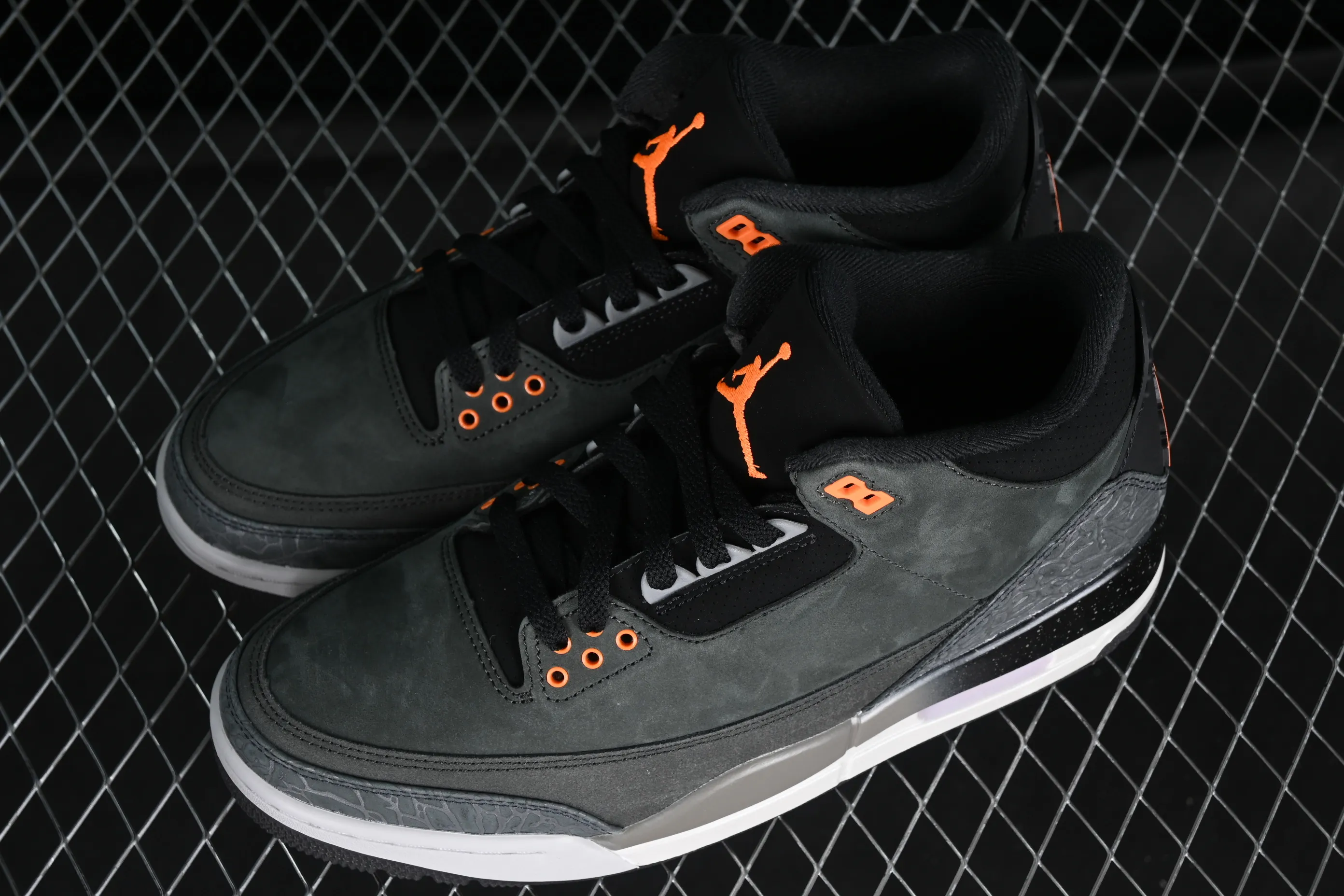 All categories Air Jordan Jordan series basketball shoes Air Jordan 3 LW version Air Jordan 3 Retro "Fear" AJ3 Joe 3 fear dark gray CT8532-080